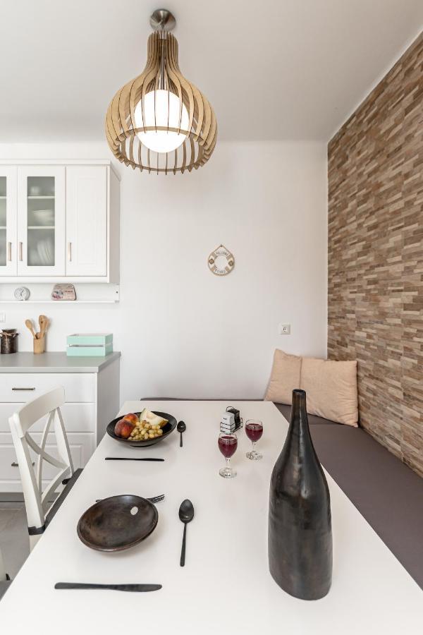 Dionysus House And Ariadne Apartment Stelida  Exterior foto