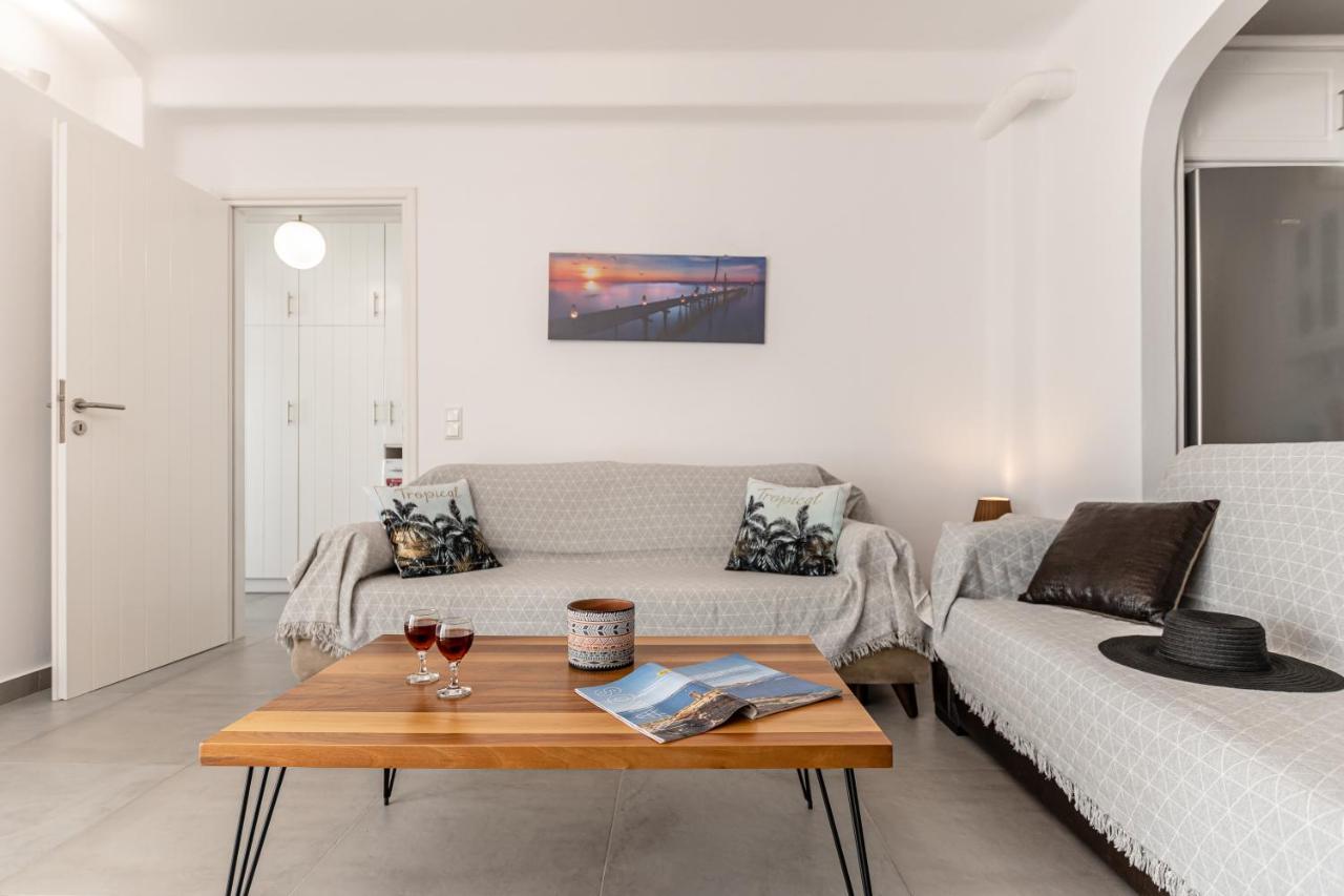 Dionysus House And Ariadne Apartment Stelida  Exterior foto