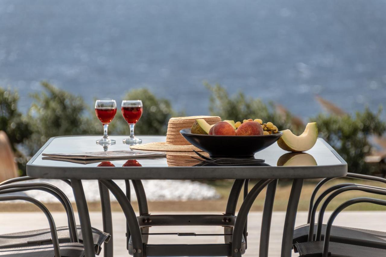 Dionysus House And Ariadne Apartment Stelida  Exterior foto